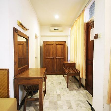 Hotel Karthi Kuta Kuta  Luaran gambar