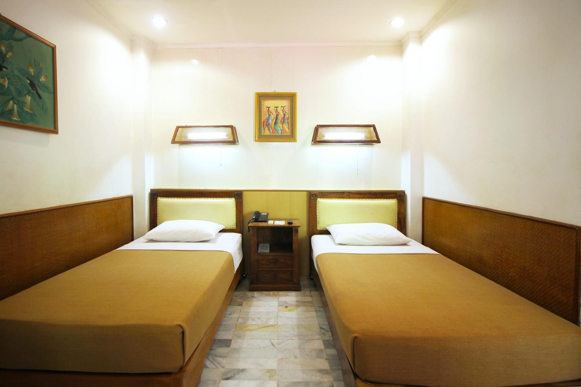Hotel Karthi Kuta Kuta  Luaran gambar