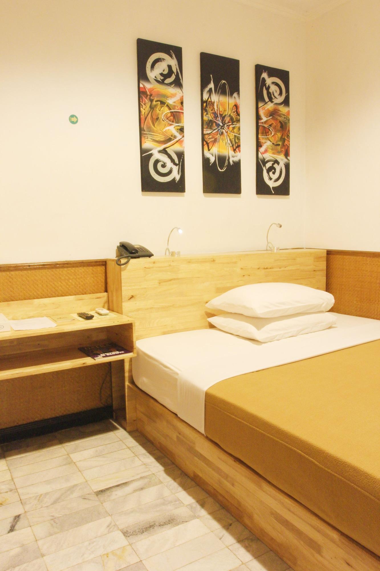 Hotel Karthi Kuta Kuta  Luaran gambar