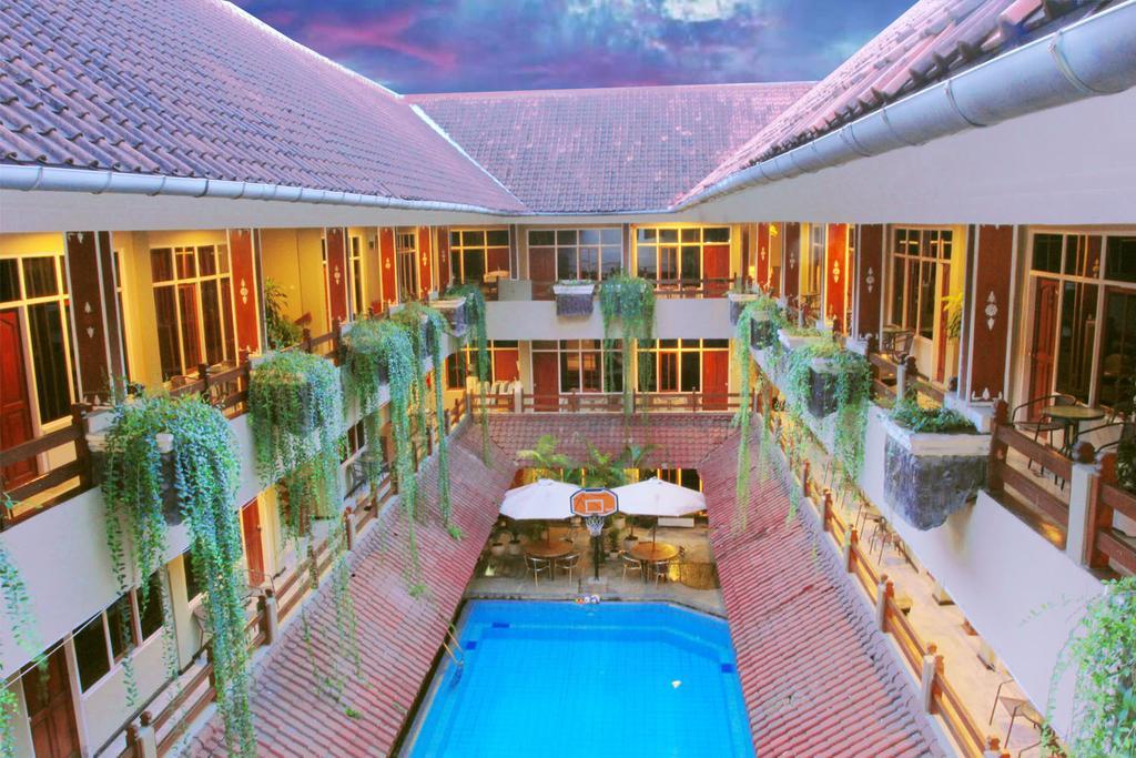 Hotel Karthi Kuta Kuta  Luaran gambar