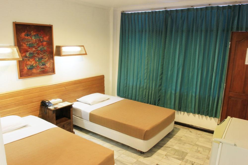 Hotel Karthi Kuta Kuta  Luaran gambar
