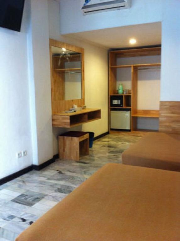 Hotel Karthi Kuta Kuta  Bilik gambar
