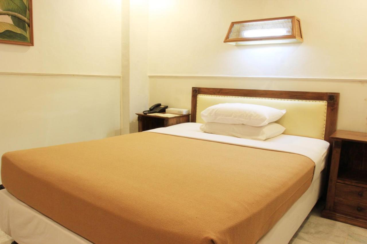 Hotel Karthi Kuta Kuta  Luaran gambar